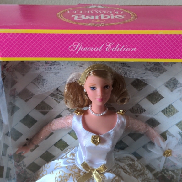 Club Wedd Barbie Blonde Special Edition - Picture 2 of 4